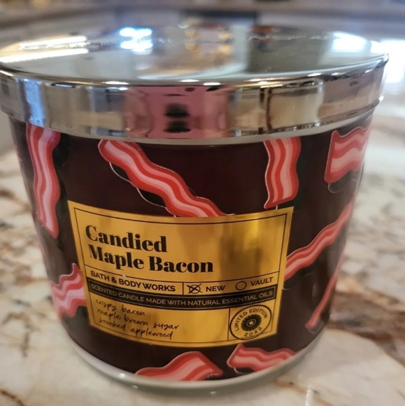 NEW Bath & Body Works Candied Maple Bacon Brown Sugar Applewood Candle🥓 - Picture 4 of 4